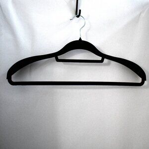 Hodola 11 Pack Velvet Suit Hangers with 360° Rotating Hooks - Black - New in Box